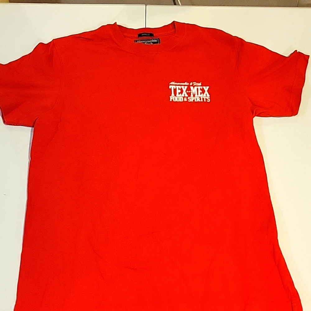 Abercrombie & Fitch large t-shirt